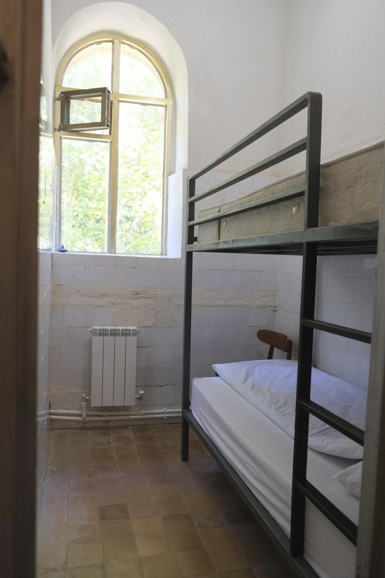 Tumanyan Bathhouse Hostel Ngoại thất bức ảnh